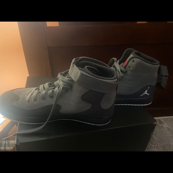 Jordan ko 23 brand new never worn - Picture 4 of 6